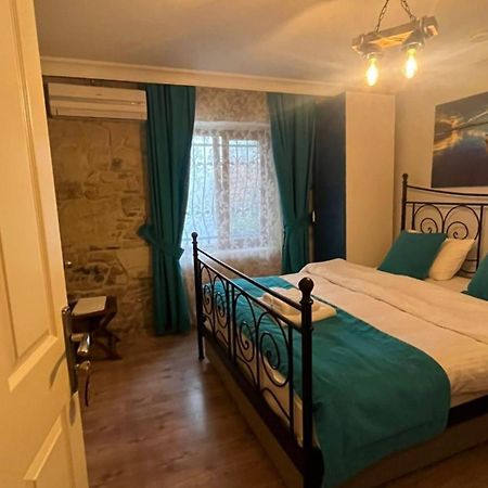 Foca Antik Otel Exteriér fotografie