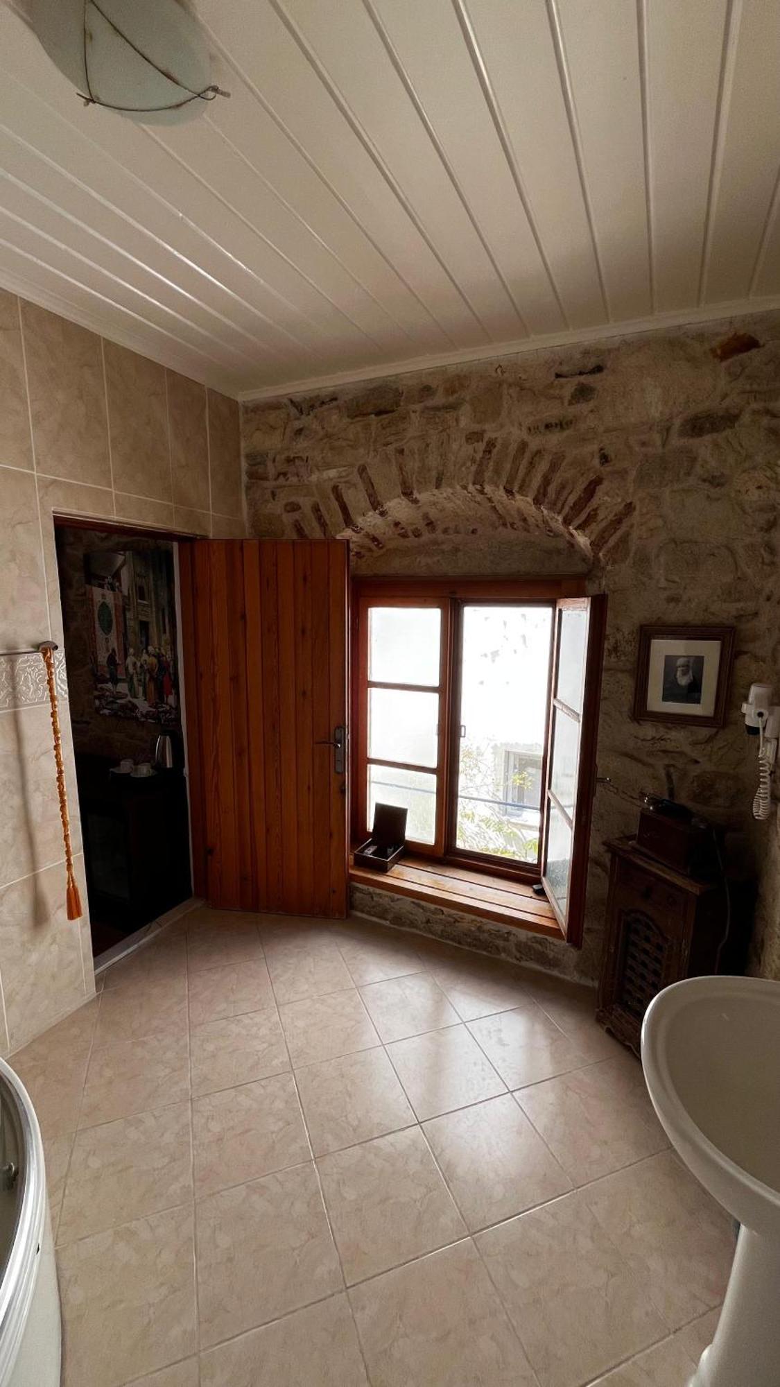Foca Antik Otel Exteriér fotografie