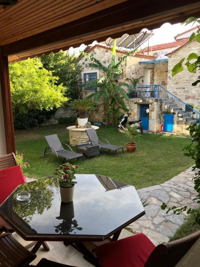 Foca Antik Otel Exteriér fotografie